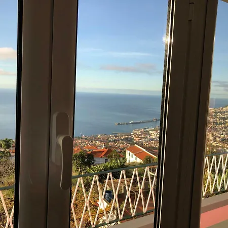 View Gardens Ii Apartmán *